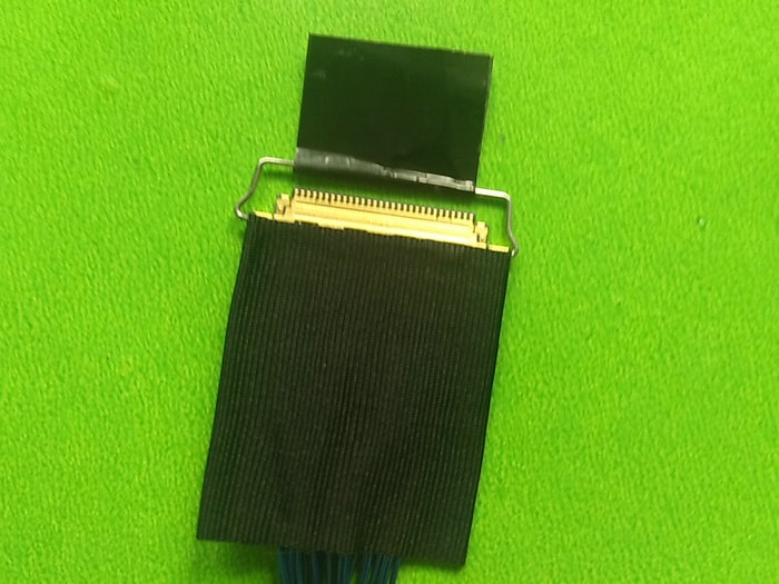 customized I-PEX 20498 micro-miniature coaxial cable assembly I-PEX 20455-030E eDP LVDS cable assemblies Manufacturer