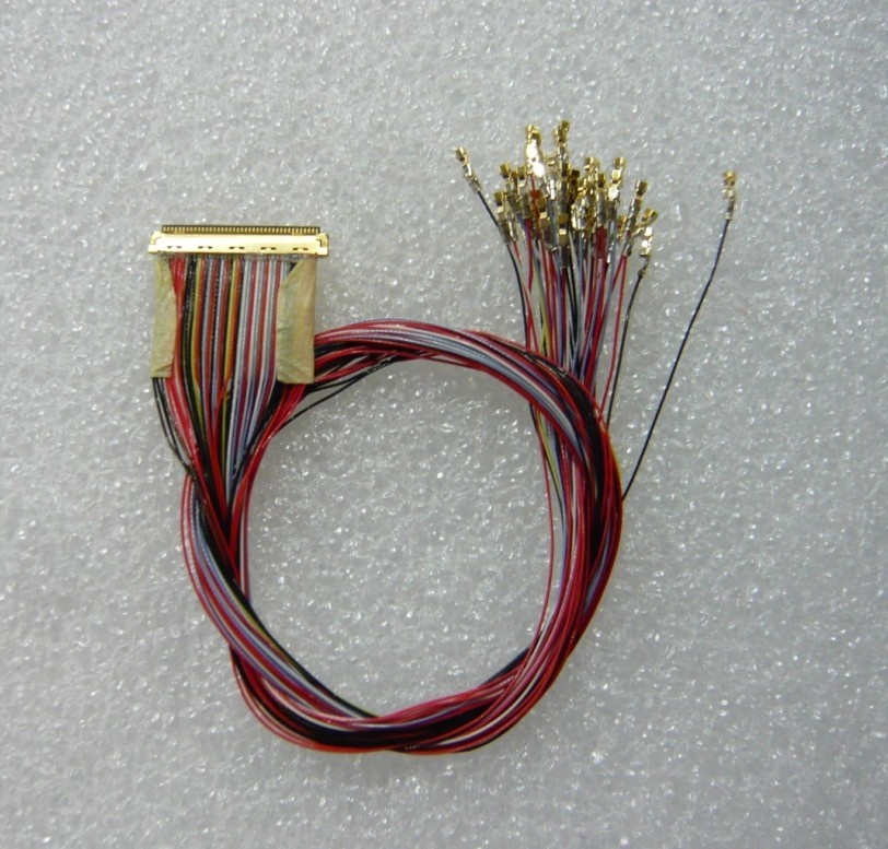 Manufactured I-PEX 20345-040T-32R MCX cable assembly DF80-50P-0.5SD(51) LVDS cable eDP cable assemblies manufactory