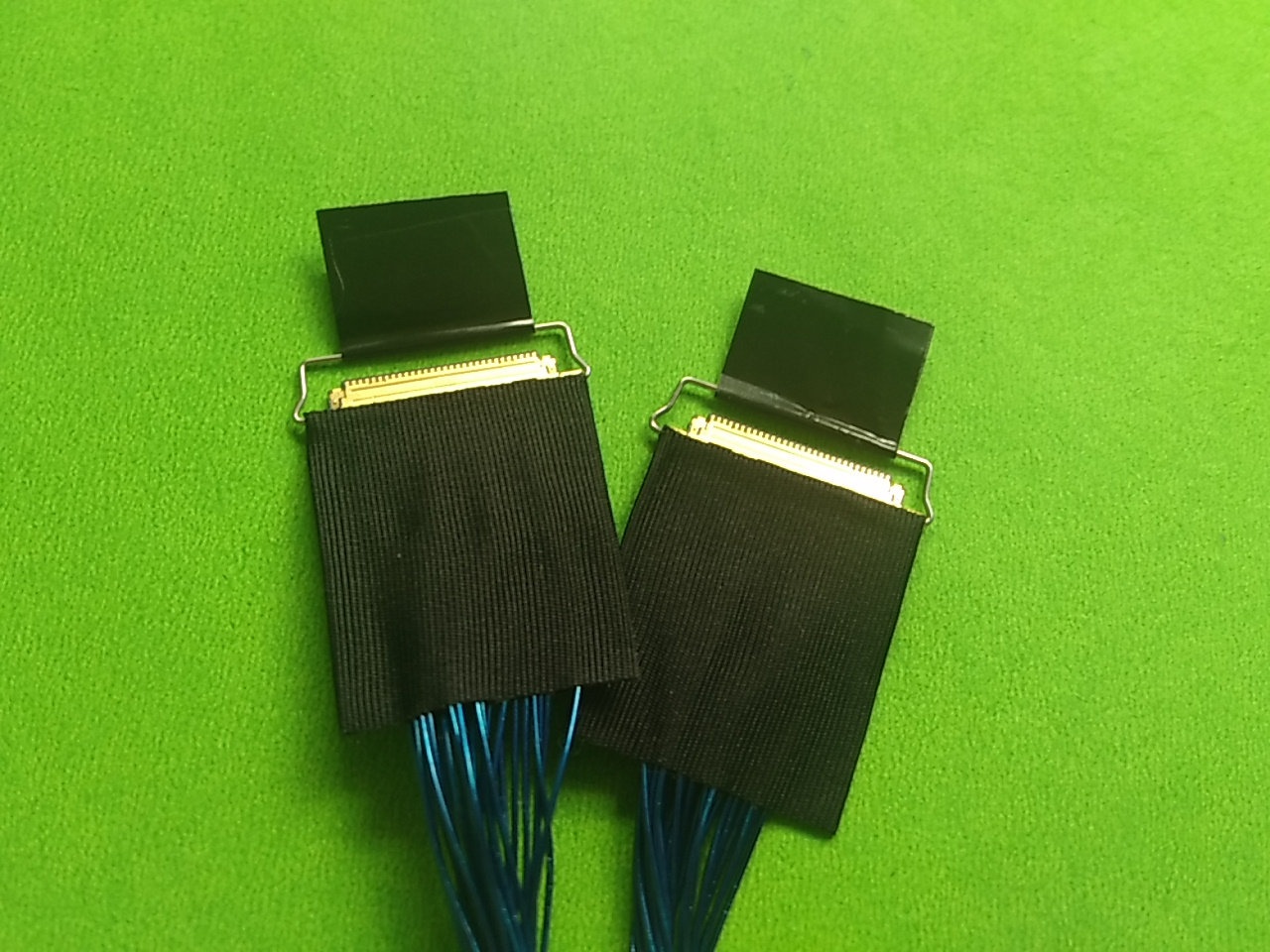 Custom SSL00-40S-0500 fine pitch harness cable assembly DF81-50P-SHL eDP LVDS cable Assemblies supplier