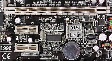 Motherboard expansions slots: PCI Express X16 lanes (above) and 2 PCI Express X1 lanes (below)
